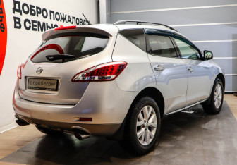 Подержанный автомобиль Nissan Murano Suv 2014 года (3 фото)
