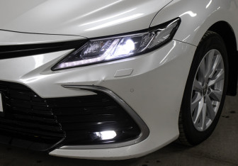 Подержанный автомобиль Toyota Camry Sedan 2021 года (23 фото)