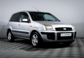 Подержанный автомобиль Ford Fusion 2007 года (3 фото)