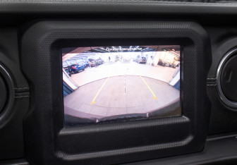 Подержанный автомобиль Jeep Wrangler 2020 года (19 фото)