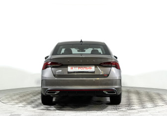 Новый Skoda Octavia Liftback 2025 (8 фото)