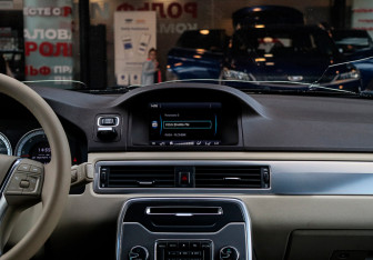 Подержанный автомобиль Volvo XC70 2011 года (10 фото)