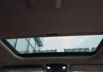 Подержанный автомобиль Kia Carnival 2020 года (13 фото)