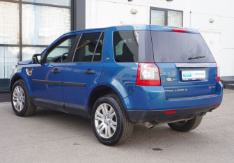 Подержанный автомобиль Land Rover Freelander 2008 года (7 фото)