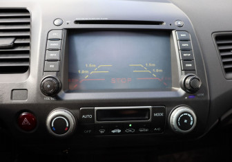 Подержанный автомобиль Honda Civic Sedan 2008 года (13 фото)