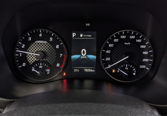 Подержанный автомобиль Hyundai Solaris Sedan 2021 года (16 фото)