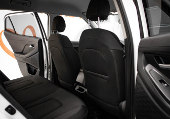 Подержанный автомобиль Hyundai Creta 2022 года (31 фото)