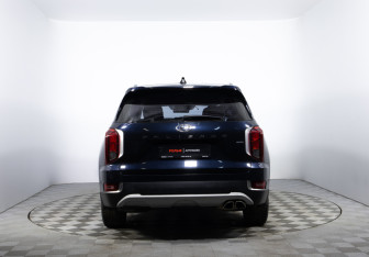 Подержанный автомобиль Hyundai Palisade 2019 года (6 фото)