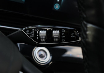 Подержанный автомобиль Omoda C5 2023 года (31 фото)