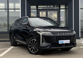 Подержанный автомобиль Exeed RX 2023 года (3 фото)