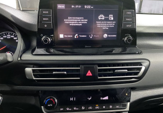 Подержанный автомобиль Kia Seltos 2022 года (13 фото)