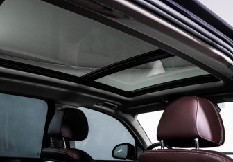Подержанный автомобиль BMW X5 2025 года (18 фото)