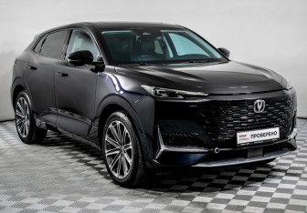 Подержанный автомобиль Changan UNI-K 2023 года (3 фото)