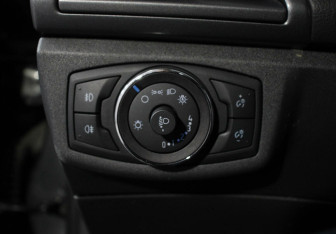 Подержанный автомобиль Ford Mondeo Sedan 2019 года (15 фото)