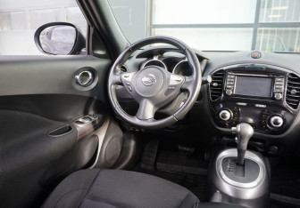 Подержанный автомобиль Nissan Juke 2013 года (13 фото)
