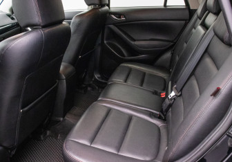 Подержанный автомобиль Mazda CX-5 2013 года (11 фото)