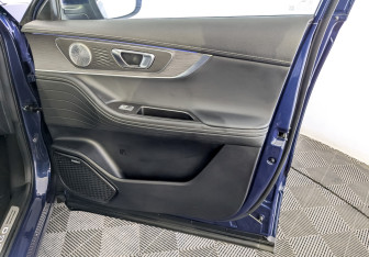 Подержанный автомобиль Chery Tiggo 8 Pro Max 2023 года (26 фото)