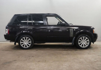Подержанный автомобиль Land Rover Range Rover 2009 года (4 фото)