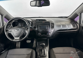 Подержанный автомобиль Kia Cerato Sedan 2014 года (8 фото)