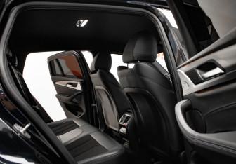 Подержанный автомобиль BMW X4 2019 года (31 фото)