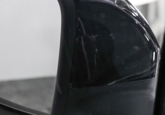 Подержанный автомобиль Volkswagen Touareg 2022 года (16 фото)