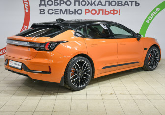 Подержанный автомобиль Zeekr 001 2023 года (4 фото)