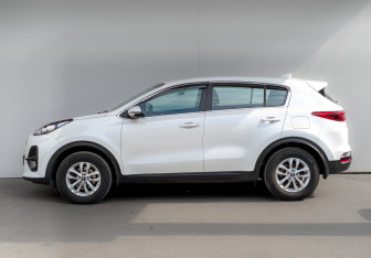 Подержанный автомобиль Kia Sportage 2019 года (8 фото)