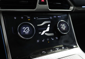 Подержанный автомобиль Exeed TXL 2023 года (17 фото)