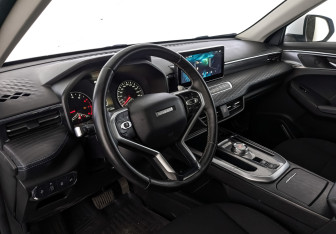 Подержанный автомобиль Haval Jolion 2023 года (15 фото)