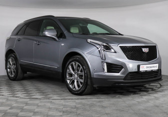 Подержанный автомобиль Cadillac XT5 2021 года (3 фото)