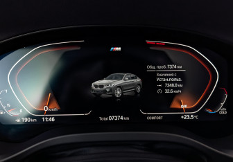 Подержанный автомобиль BMW X4 2024 года (15 фото)