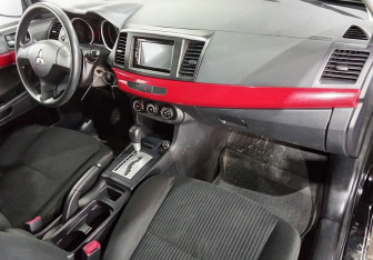 Подержанный автомобиль Mitsubishi Lancer Sedan 2014 года (11 фото)