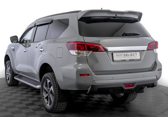 Подержанный автомобиль Oting Paladin 2024 года (7 фото)