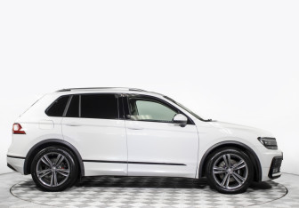 Подержанный автомобиль Volkswagen Tiguan 2018 года (4 фото)