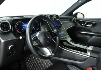 Подержанный автомобиль Mercedes-Benz GLC Coupe 2023 года (13 фото)
