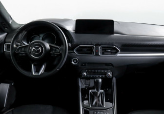 Подержанный автомобиль Mazda CX-5 2022 года (7 фото)