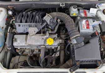 Подержанный автомобиль LADA (ВАЗ) Kalina Wagon 2018 года (9 фото)