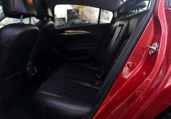 Подержанный автомобиль Mazda 6 Sedan 2018 года (10 фото)