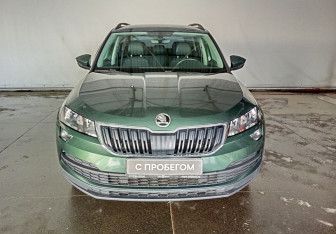 Подержанный автомобиль Skoda Karoq 2021 года (2 фото)