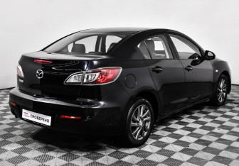 Подержанный автомобиль Mazda 3 Sedan 2012 года (5 фото)
