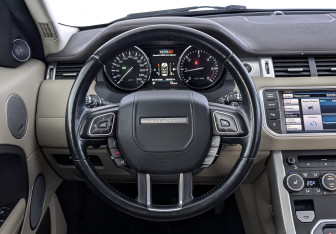 Подержанный автомобиль Land Rover Range Rover Evoque 2012 года (22 фото)
