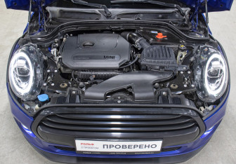 Подержанный автомобиль MINI Hatch 2018 года (9 фото)