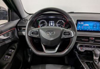 Подержанный автомобиль Kaiyi E5 2023 года (25 фото)