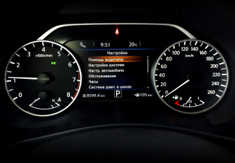 Подержанный автомобиль Nissan Murano Suv 2019 года (13 фото)