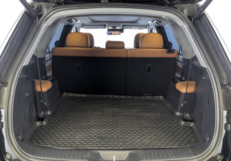 Подержанный автомобиль Changan CS95 2024 года (10 фото)