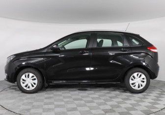 Подержанный автомобиль LADA (ВАЗ) XRAY 2021 года (8 фото)