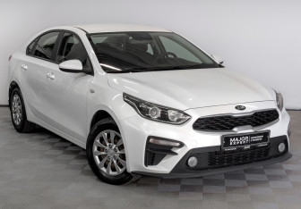 Подержанный автомобиль Kia Cerato Sedan 2020 года (3 фото)