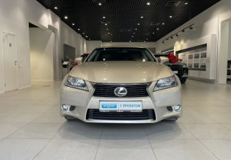 Подержанный автомобиль Lexus GS 2012 года (2 фото)