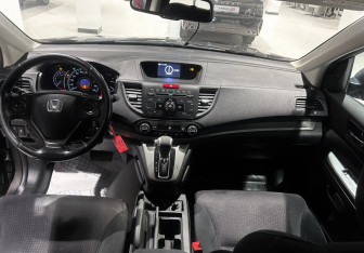 Подержанный автомобиль Honda CR-V 2013 года (16 фото)