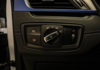 Подержанный автомобиль BMW X2 2019 года (10 фото)